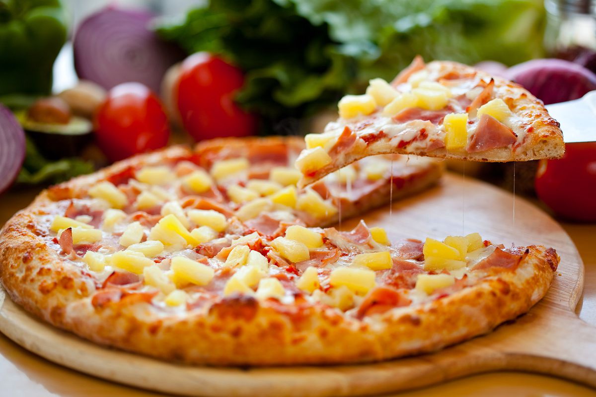 Delicious Hawaiiand pizza